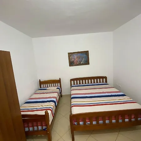 Holiday Apartaments Durres Durrës